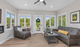 9410 Sanborn Ave SE, Alto, MI 49302