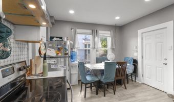 15 New Ln, Cromwell, CT 06416