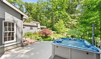 107 Spring Grove Rd, Glocester, RI 02814