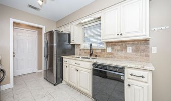 760 S Whitney Dr, Biloxi, MS 39532