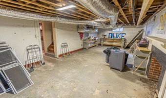 461 Circle Dr, Abingdon, VA 24210