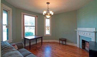 162 Monroe St, Alderson, WV 24910