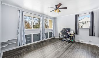 1039 Glamorgan St, Alliance, OH 44601