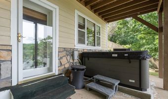 579 Snow Lake Dr, Ashland, MS 38603