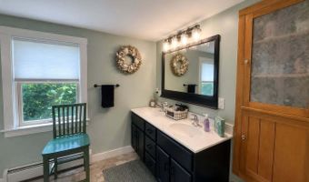 420 Augusta Rd, Belmont, ME 04952