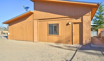 1723 VALLEY Rd SW, Albuquerque, NM 87105