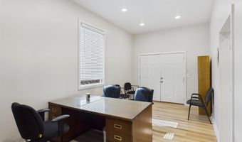 520 Harrison St, Batesville, AR 72501