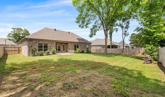 111 Hayden Dr, Beebe, AR 72012