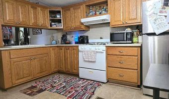 725 Pfeiffer Rd, Batesville, AR 72501