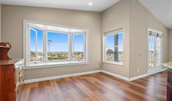 2550 Pacific Coast 194, Torrance, CA 90505