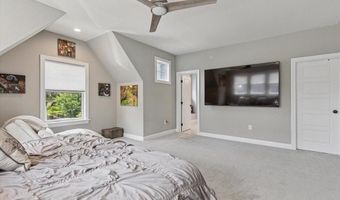 821 GREENWICH Dr, Ambler, PA 19002