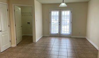 1852 Chestnut Dr, Valdosta, GA 31602