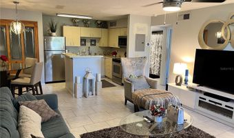 400 LAKE PLACID Ct 204, Altamonte Springs, FL 32701