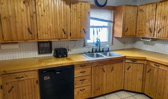 701 N Walnut, Arnold, NE 69120