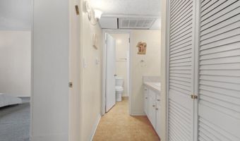 5349 Newcastle Ave 42, Encino, CA 91316