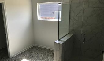 5605 Fir Ct, Almont, MI 48003