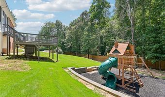 2077 Coolidge Way NW, Acworth, GA 30101