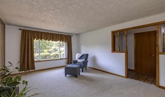 19565 SW Southview Pl, Aloha, OR 97078