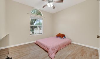 1630 Windy Oaks Dr, Aransas Pass, TX 78336