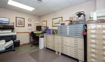 382 Lake St, Antioch, IL 60002
