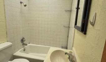 806 N 10th St, Alpine, TX 79830