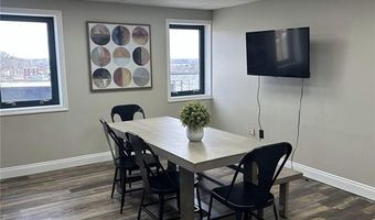 307 Henry St 407, Alton, IL 62002