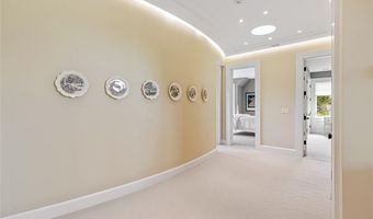 25 Walnut St, Jamestown, RI 02835