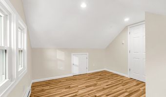 539 Old Town Rd, Bridgeport, CT 06606