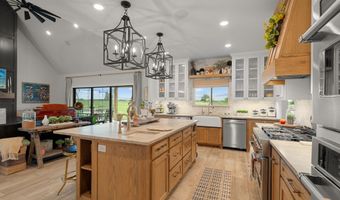 109 County Road 2696, Alvord, TX 76225