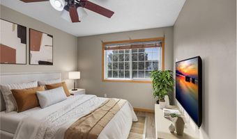 6524 154th St W 107, Apple Valley, MN 55124