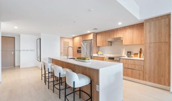 10281 W Bay Harbor Dr 301, Bay Harbor Islands, FL 33154