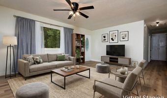 1520 S Carnation Dr, Aurora, MO 65605