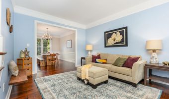 1206 Fairfax Woods Dr, Apex, NC 27502