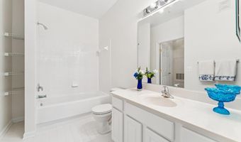 15612 EVERGLADE Ln 106, Bowie, MD 20716