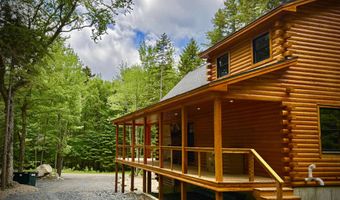 3 Forest Depths Rd, Beaver Cove, ME 04441
