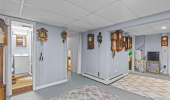 21 High Service Ave, North Providence, RI 02911