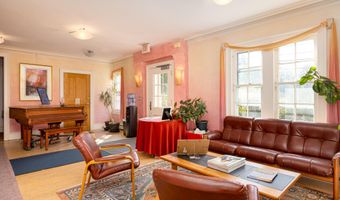 1923 Geddes Ave, Ann Arbor, MI 48104