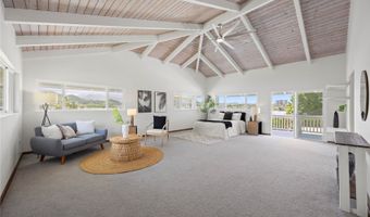 802 Pahumele Pl, Kailua, HI 96734