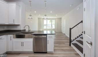 20189 NORTHPARK Dr, Ashburn, VA 20147