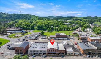 211 Washington Ave, Athens, TN 37303