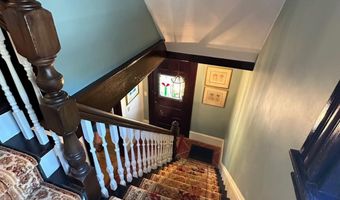 23 Holland St, Bangor, ME 04401