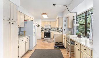 2404 Sheffield Cir E, Fort Collins, CO 80526