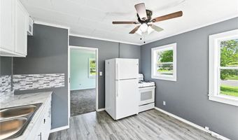 948 Monroe St, Anoka, MN 55303