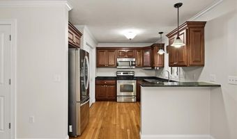 16 Streamview Dr 16, Cumberland, RI 02864