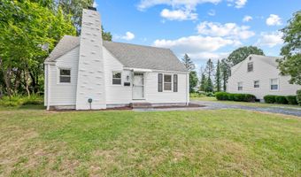 18 Grove Rd, Cromwell, CT 06416