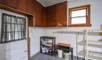 139 Factory Dr, Austin, IN 47102