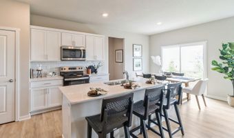 101 8TH Ave NE, Altoona, IA 50009