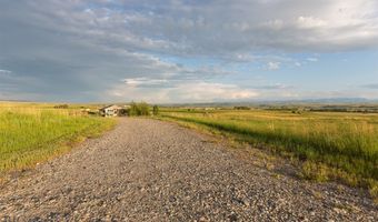 46 Rapelje Rd, Big Timber, MT 59011