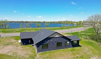 7541 Lake John Dr, Annandale, MN 55302