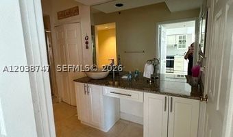 3125 NE 184th St 1305, Aventura, FL 33160